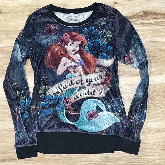 Disney The Little Mermaid Ariel Crewneck Long Sleeve Fuzzy Top Women’s Small - Picture 1 of 2